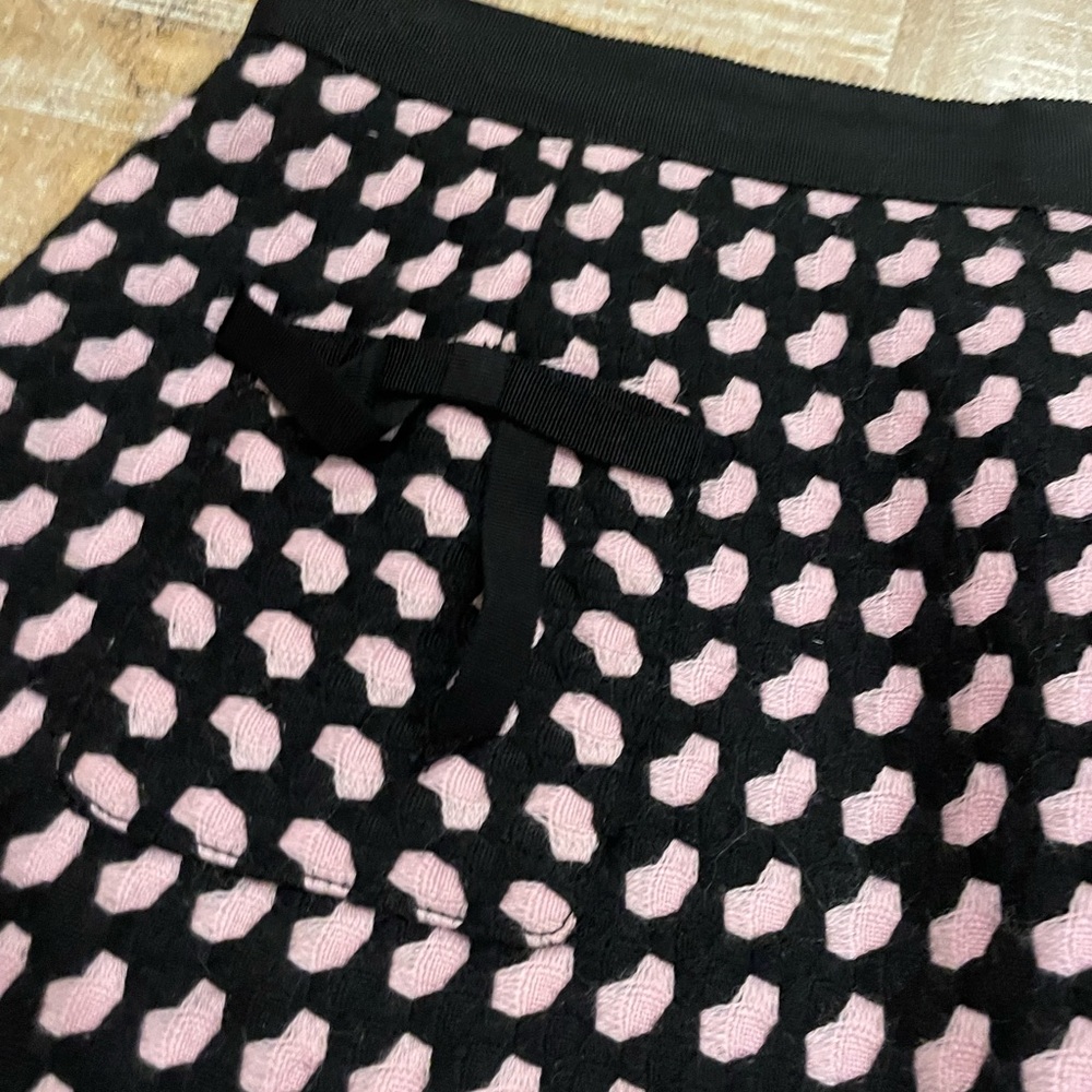 Milly pencil skirt, houndstooth pink and black size 8